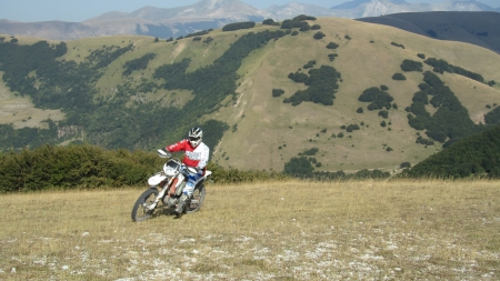 Scout giro Italia Enduro